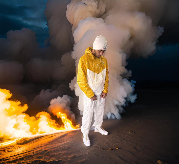 HYBRID PERFORMANCE SWEAT SUIT - WHITE/GOLD