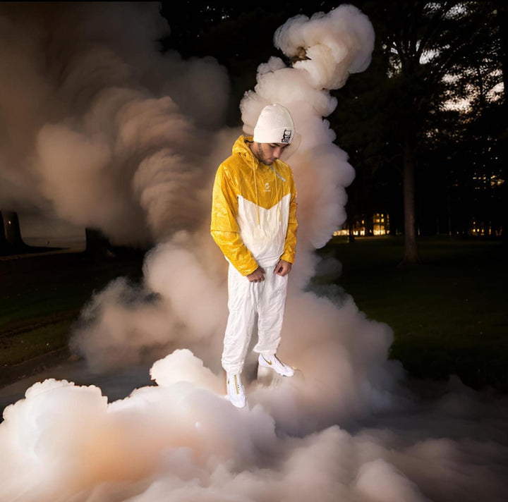 HYBRID PERFORMANCE SWEAT SUIT - WHITE/GOLD