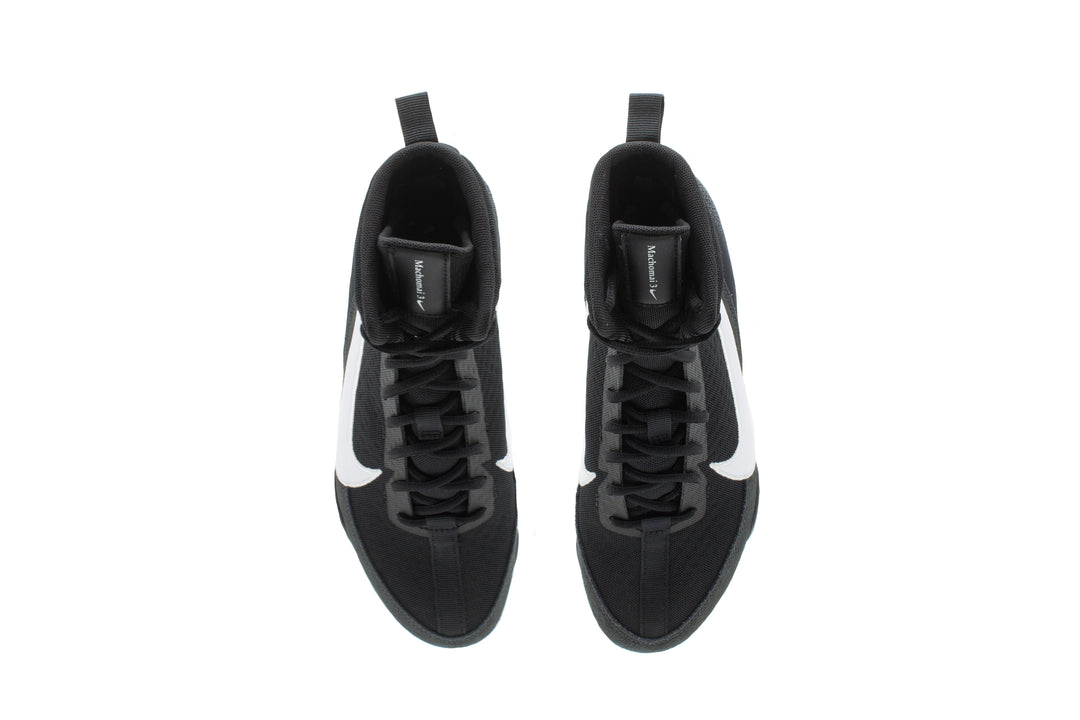 NIKE-MACHOMAI 3