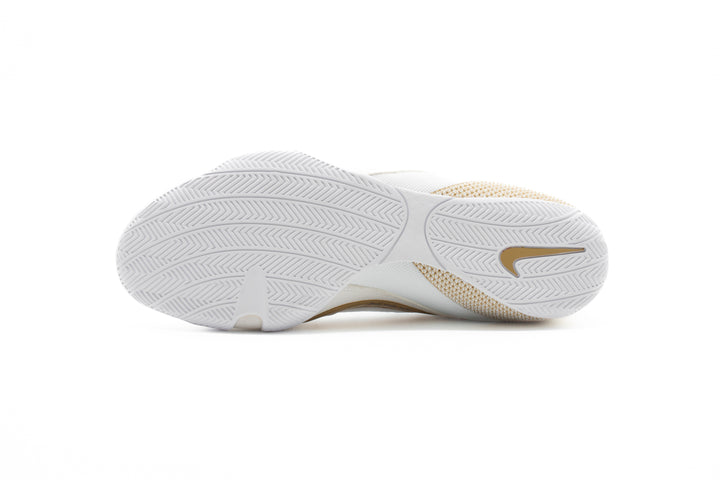 NIKE-MACHOMAI 3