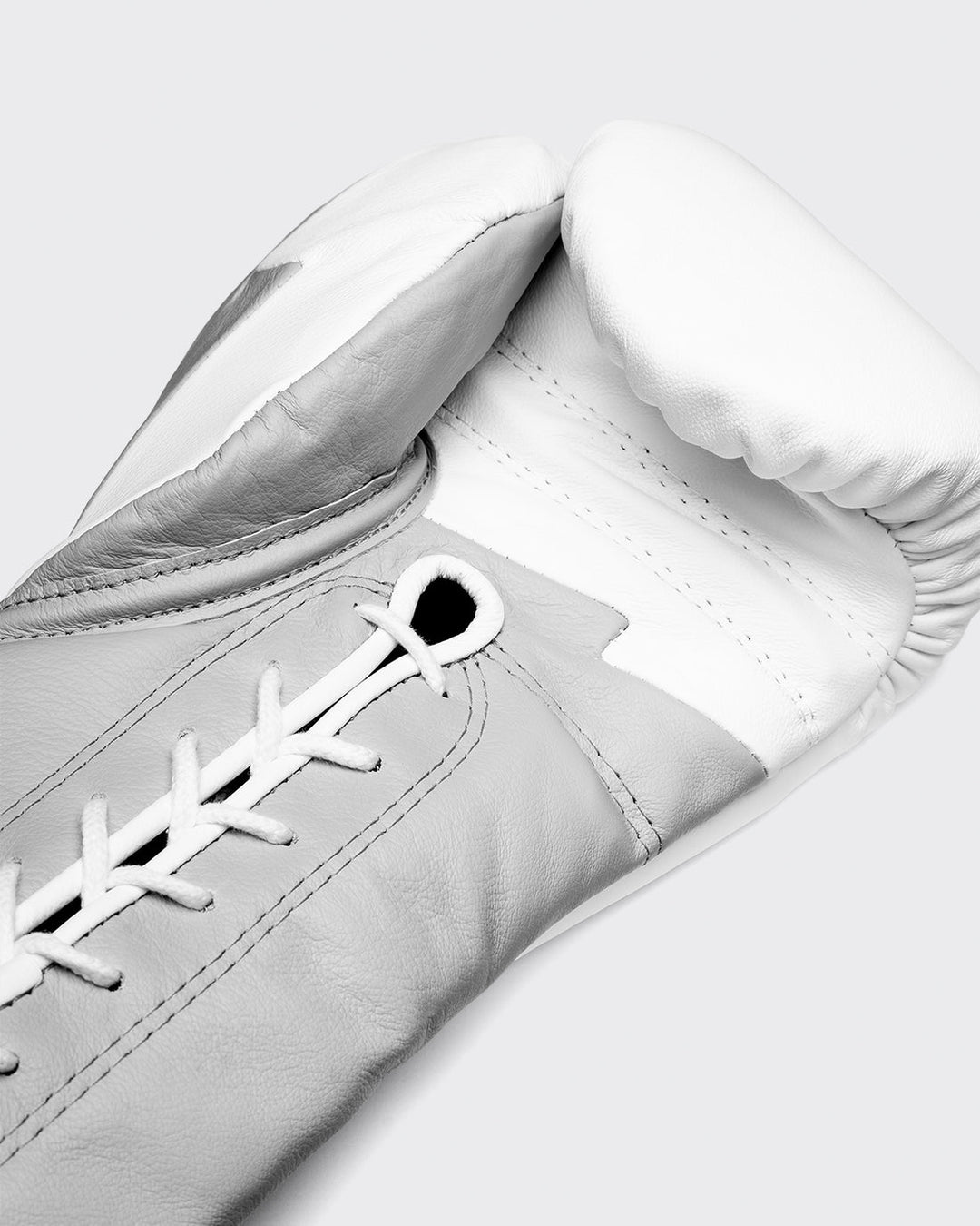 SUPERLACE LIGHTNING GLOVES