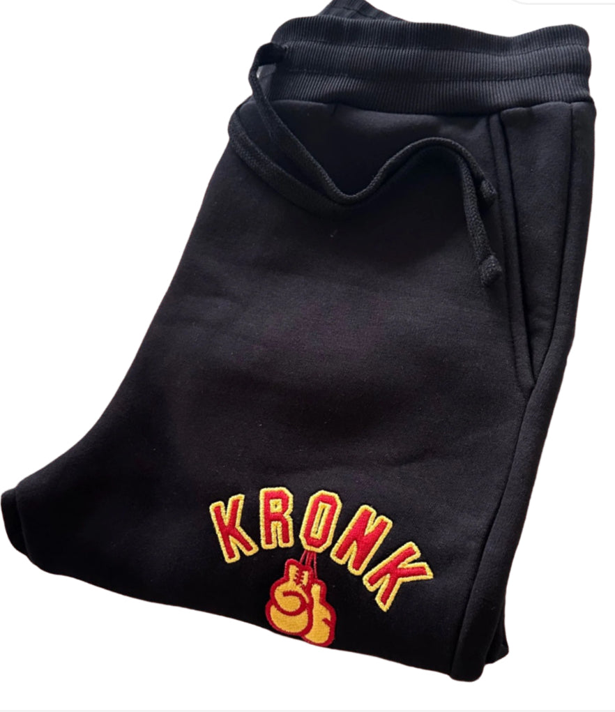 KRONK GLOVES JOGGERS