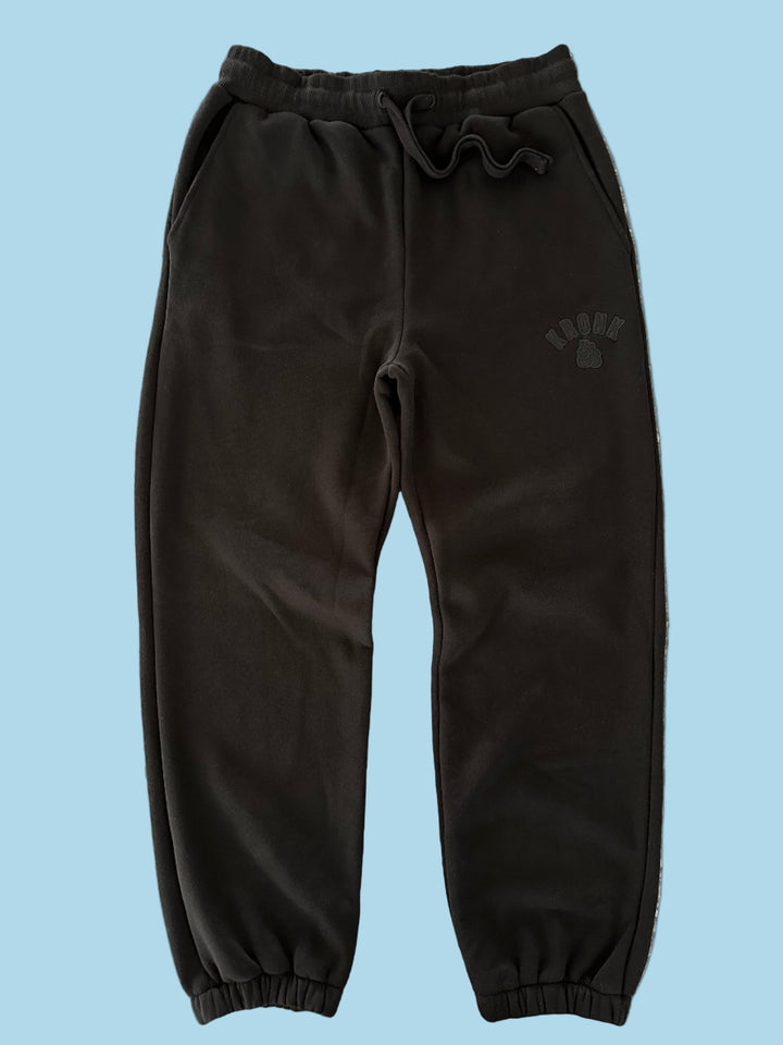 KRONK GLOVES JOGGERS